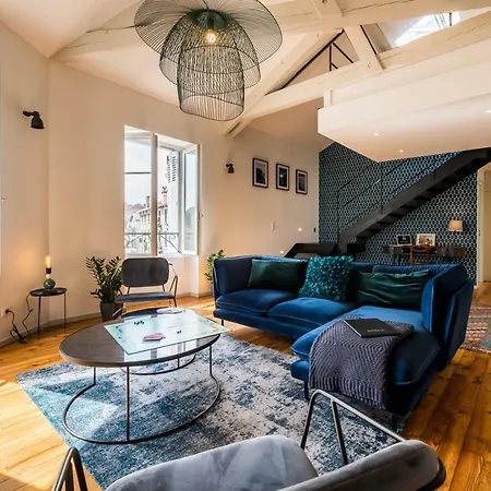 Appartement Skyview Keyweek Duplex In Center